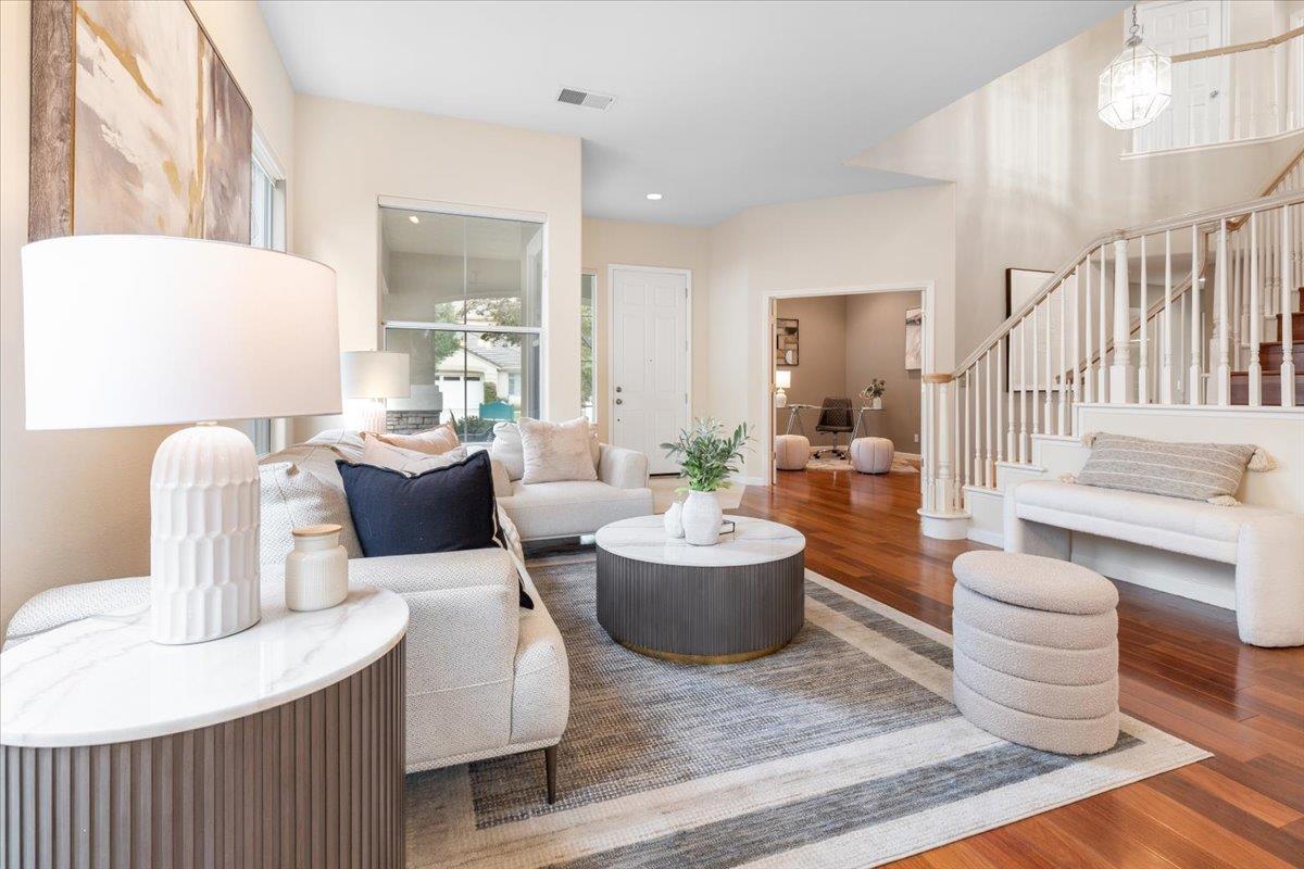 Detail Gallery Image 5 of 53 For 5813 Firestone Ct, San Jose,  CA 95138 - 5 Beds | 3 Baths