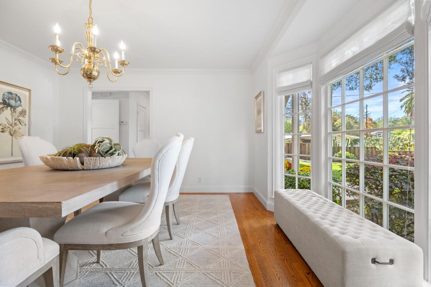 Detail Gallery Image 12 of 51 For 310 Ranelagh Rd, Hillsborough,  CA 94010 - 4 Beds | 3/1 Baths