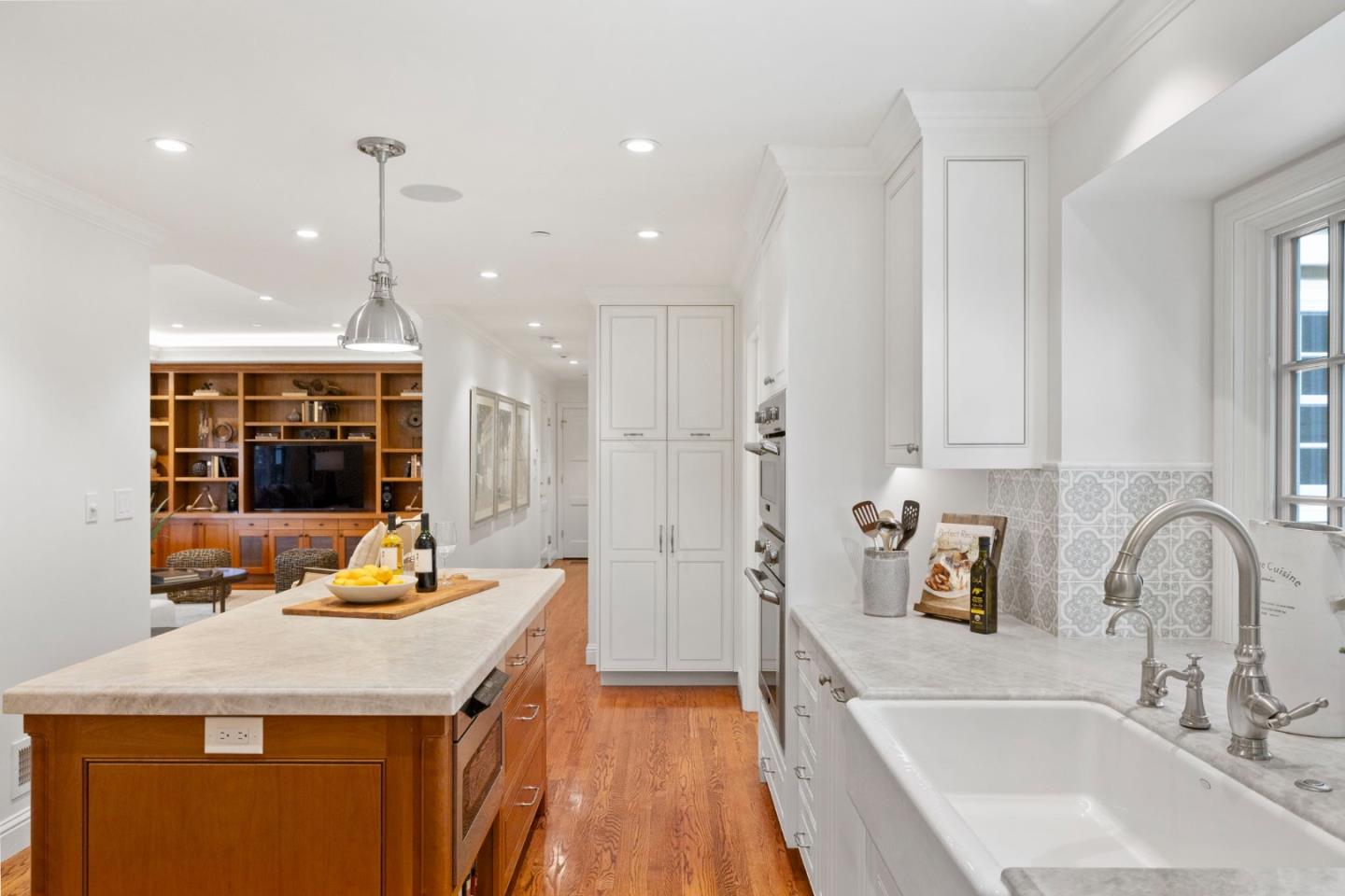 Detail Gallery Image 16 of 51 For 310 Ranelagh Rd, Hillsborough,  CA 94010 - 4 Beds | 3/1 Baths