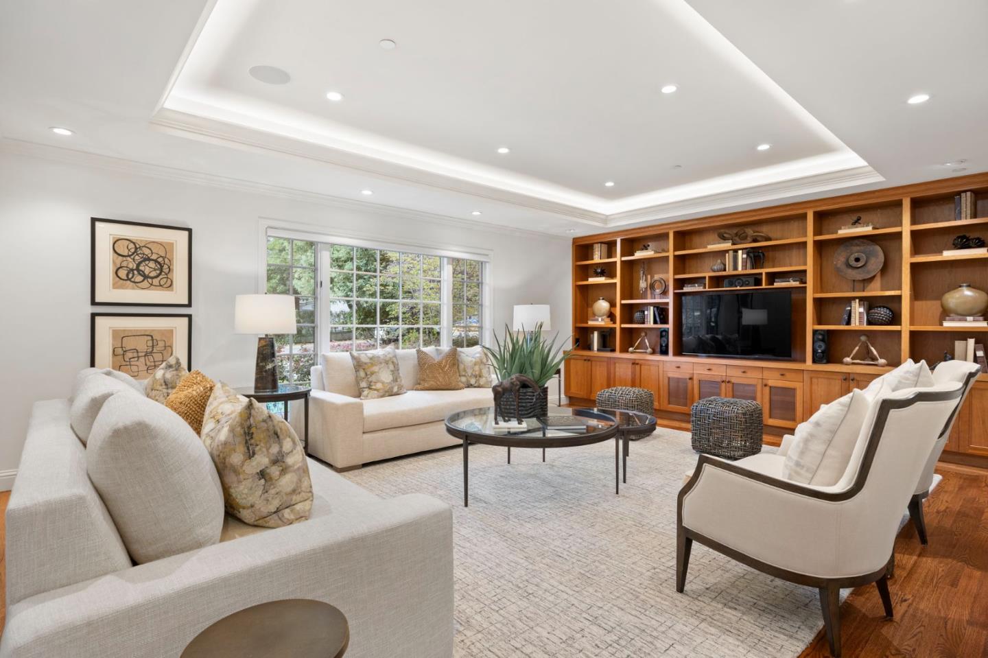 Detail Gallery Image 20 of 51 For 310 Ranelagh Rd, Hillsborough,  CA 94010 - 4 Beds | 3/1 Baths