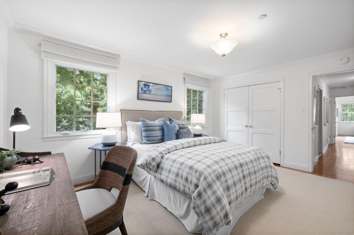 Detail Gallery Image 31 of 51 For 310 Ranelagh Rd, Hillsborough,  CA 94010 - 4 Beds | 3/1 Baths