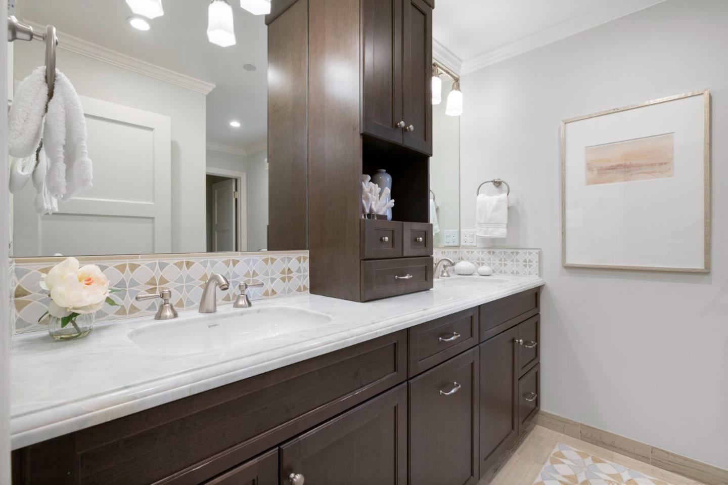 Detail Gallery Image 34 of 51 For 310 Ranelagh Rd, Hillsborough,  CA 94010 - 4 Beds | 3/1 Baths