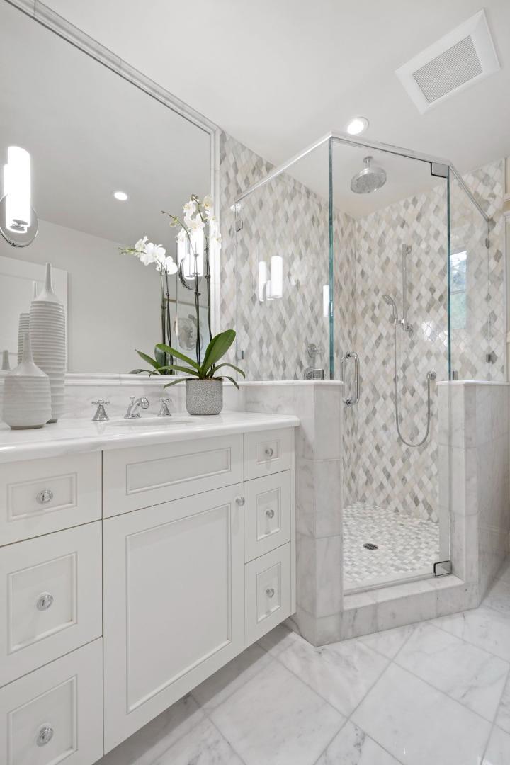 Detail Gallery Image 41 of 51 For 310 Ranelagh Rd, Hillsborough,  CA 94010 - 4 Beds | 3/1 Baths