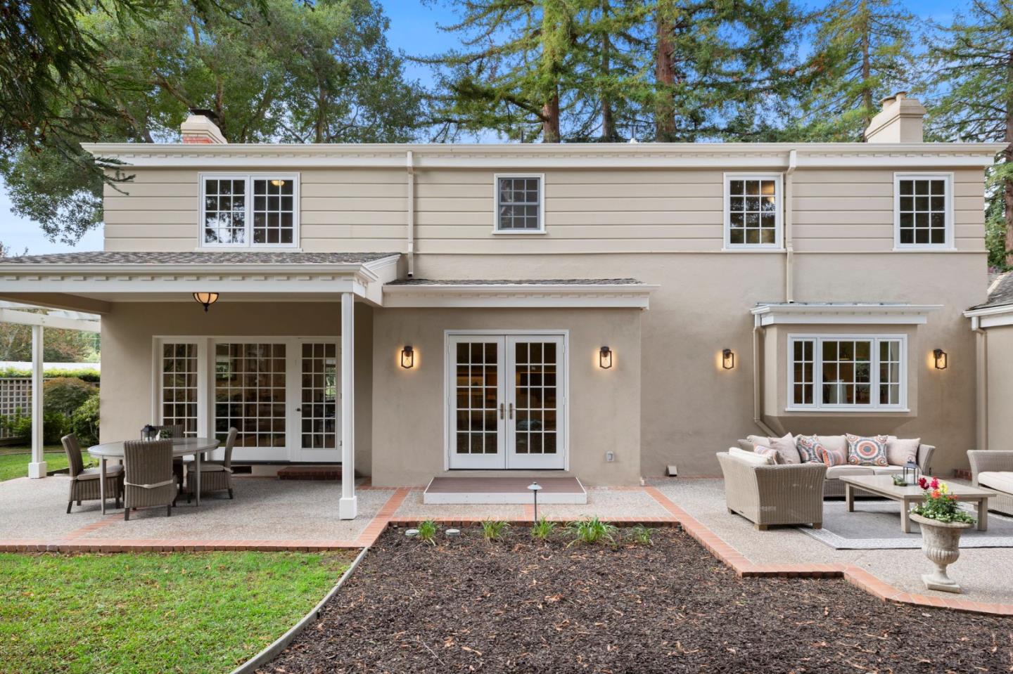 Detail Gallery Image 44 of 51 For 310 Ranelagh Rd, Hillsborough,  CA 94010 - 4 Beds | 3/1 Baths