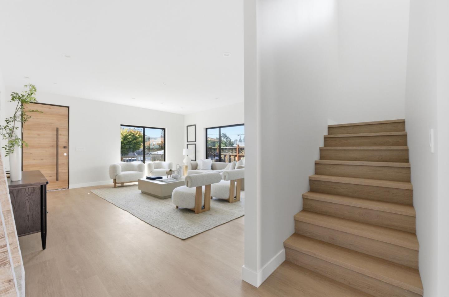 Detail Gallery Image 10 of 49 For 55 Orchard Ave, Redwood City,  CA 94061 - 5 Beds | 4/1 Baths