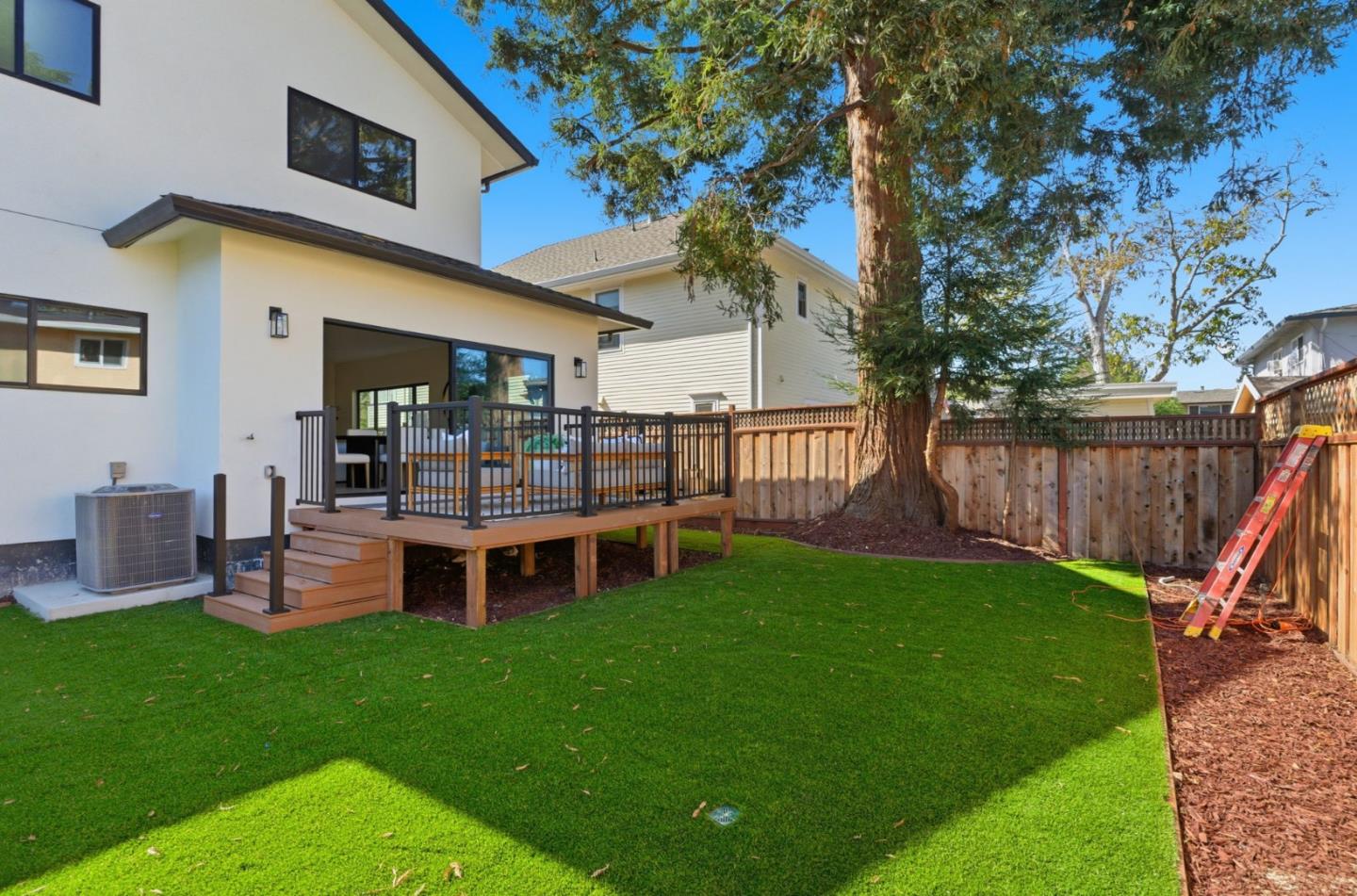 Detail Gallery Image 45 of 49 For 55 Orchard Ave, Redwood City,  CA 94061 - 5 Beds | 4/1 Baths