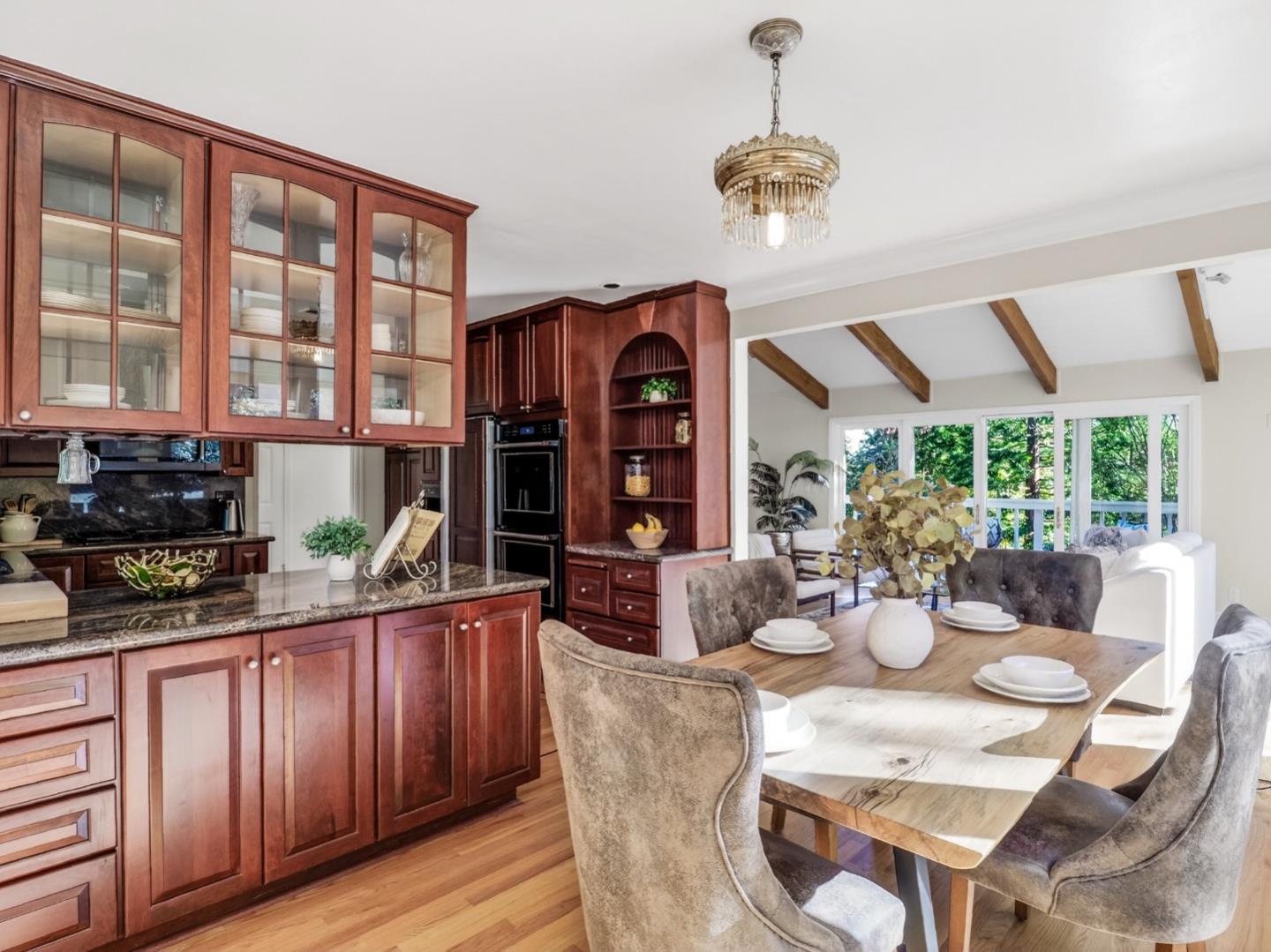 Detail Gallery Image 11 of 59 For 128 Capistrano Pl, Los Gatos,  CA 95032 - 3 Beds | 3 Baths