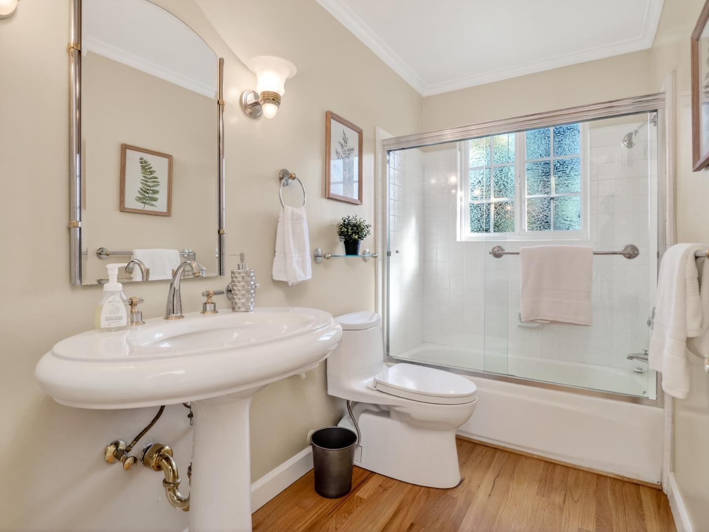 Detail Gallery Image 17 of 59 For 128 Capistrano Pl, Los Gatos,  CA 95032 - 3 Beds | 3 Baths