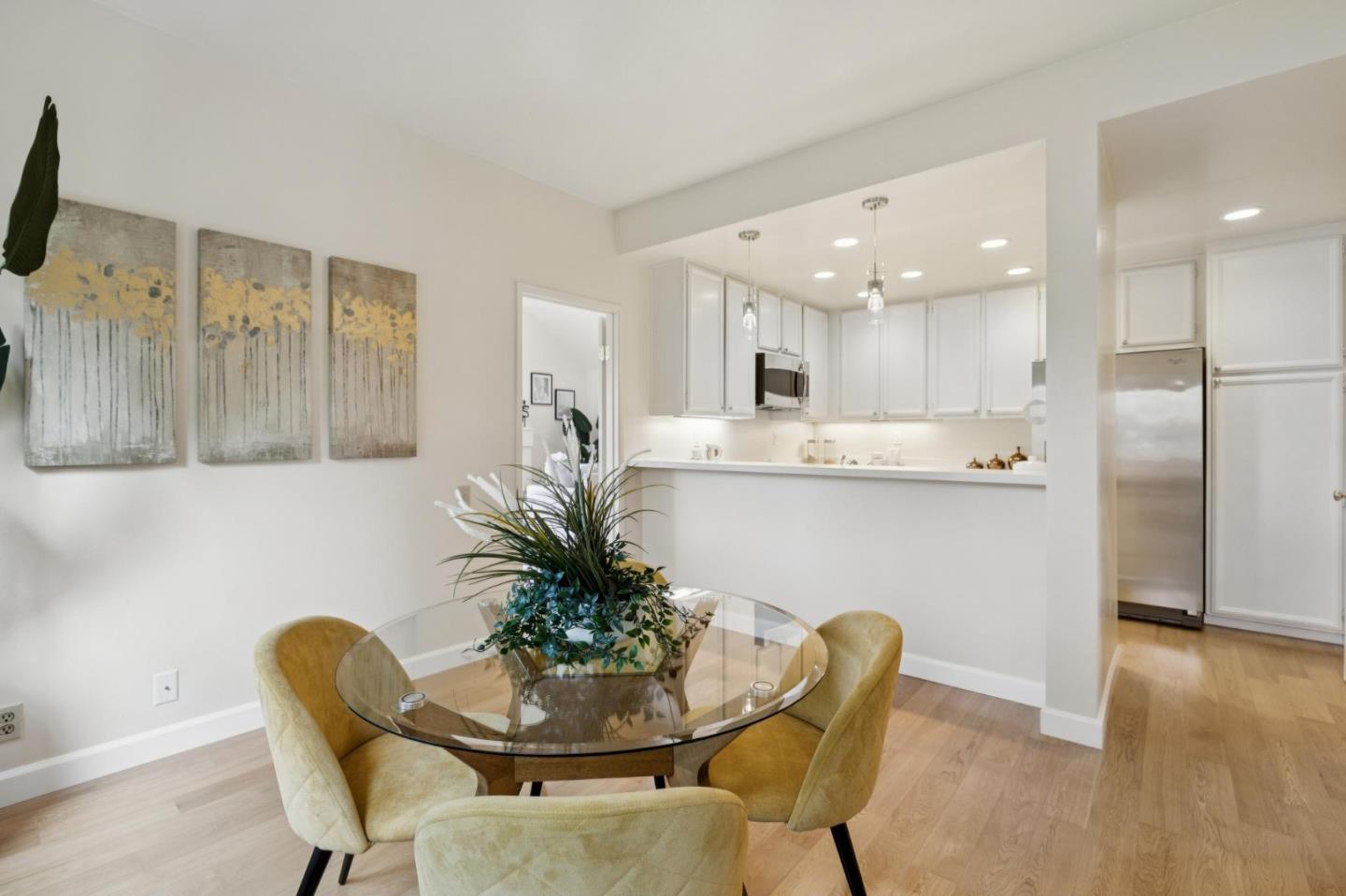 Detail Gallery Image 21 of 63 For 1016 Shoreline Dr, San Mateo,  CA 94404 - 3 Beds | 2 Baths