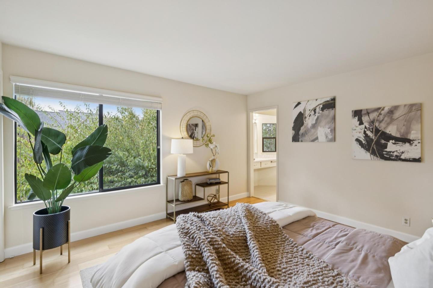 Detail Gallery Image 28 of 63 For 1016 Shoreline Dr, San Mateo,  CA 94404 - 3 Beds | 2 Baths