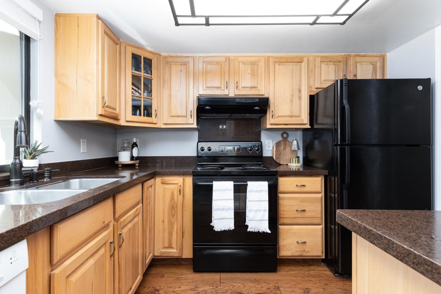 Detail Gallery Image 10 of 30 For 1133 Cooper River Dr, San Jose,  CA 95126 - 3 Beds | 1/1 Baths