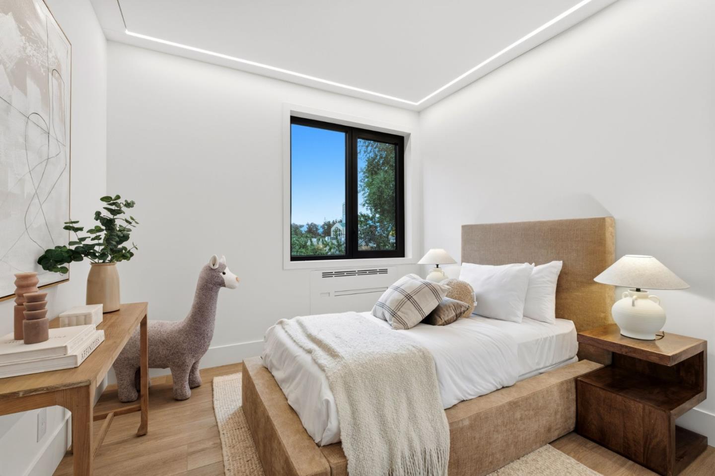 Detail Gallery Image 19 of 23 For 2820 Cardinal Ln, San Jose,  CA 95125 - 5 Beds | 3/1 Baths