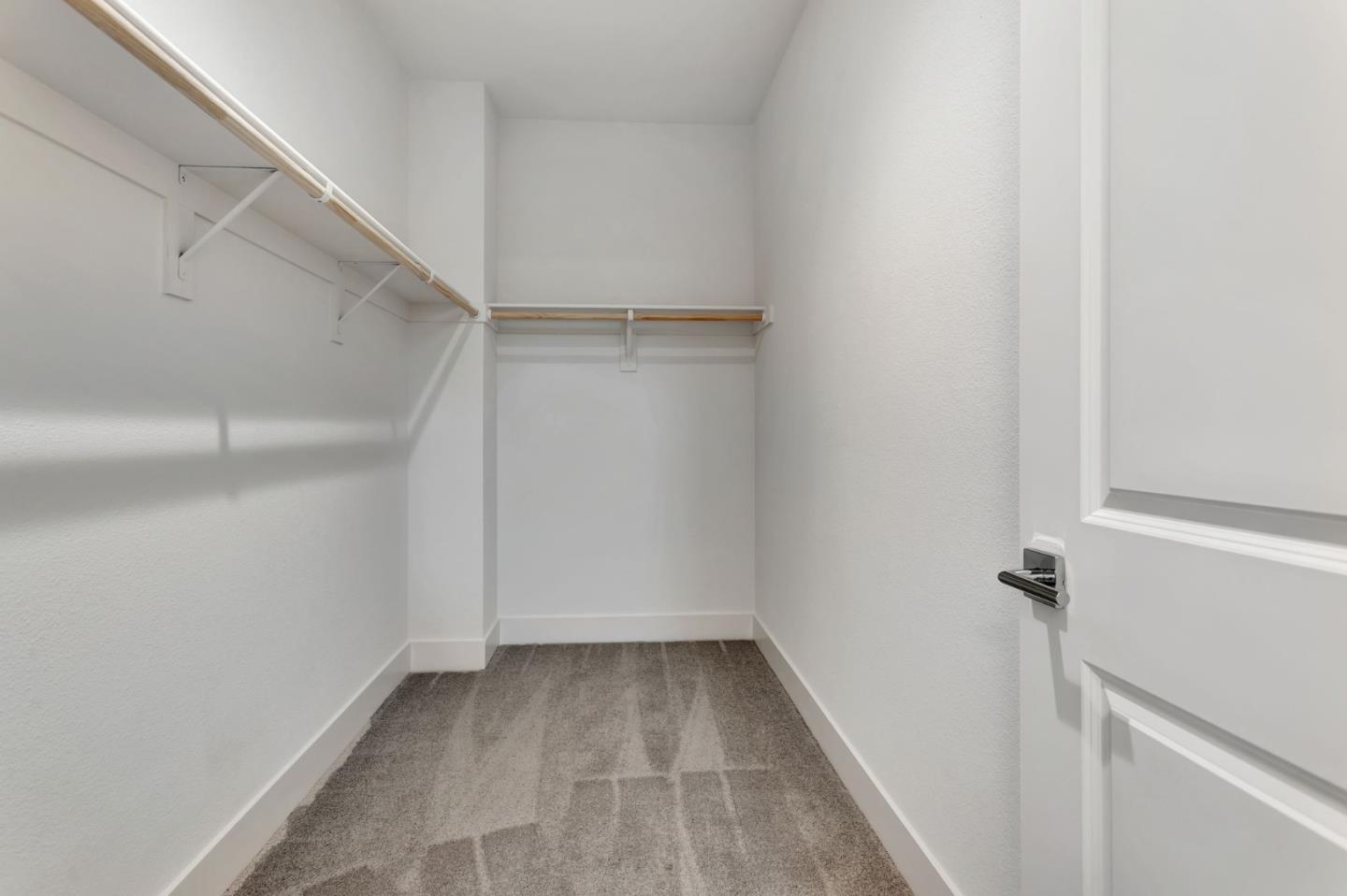 Detail Gallery Image 20 of 30 For 1101 Juana Ct, Palo Alto,  CA 94303 - 4 Beds | 4 Baths