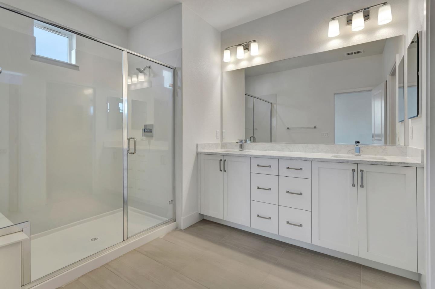 Detail Gallery Image 23 of 30 For 1101 Juana Ct, Palo Alto,  CA 94303 - 4 Beds | 4 Baths