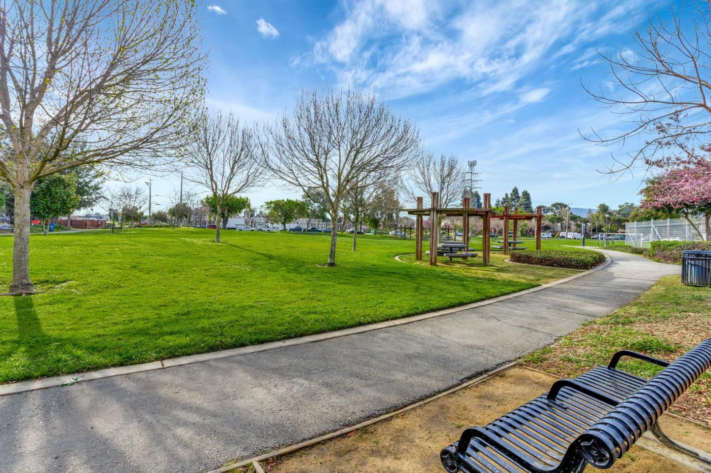 Detail Gallery Image 30 of 30 For 1101 Juana Ct, Palo Alto,  CA 94303 - 4 Beds | 4 Baths