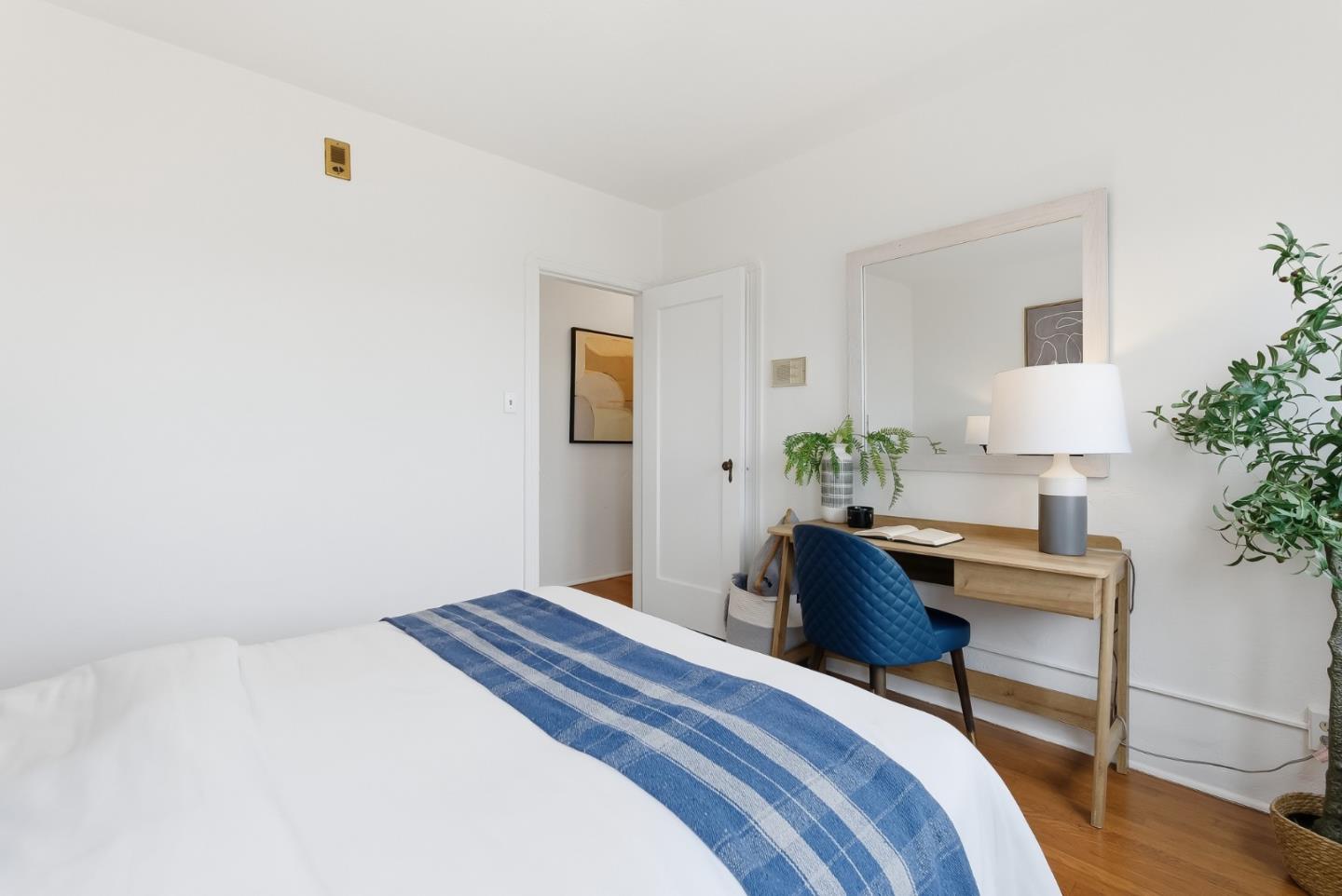 Detail Gallery Image 43 of 72 For 1597 Molitor Rd, Belmont,  CA 94002 - 4 Beds | 3/1 Baths