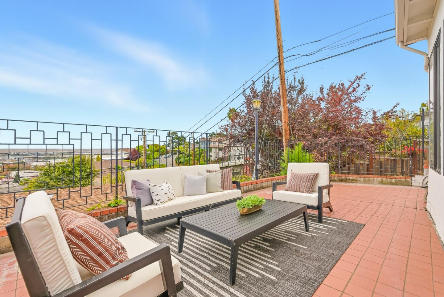 Detail Gallery Image 64 of 72 For 1597 Molitor Rd, Belmont,  CA 94002 - 4 Beds | 3/1 Baths