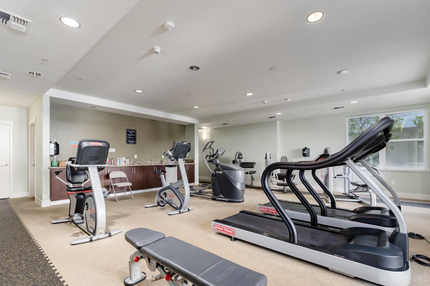 Detail Gallery Image 20 of 29 For 2030 N Pacific Ave #314,  Santa Cruz,  CA 95060 - 3 Beds | 2 Baths