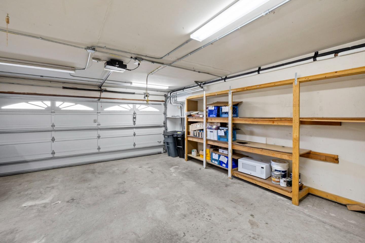 Detail Gallery Image 36 of 45 For 29 Barcelona Cir, Redwood City,  CA 94065 - 4 Beds | 2/1 Baths