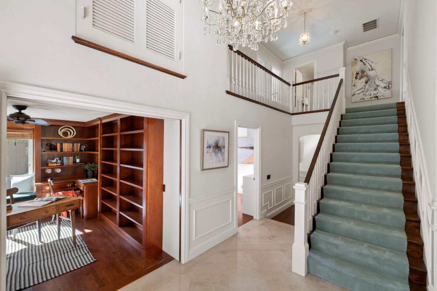 Detail Gallery Image 9 of 45 For 29 Barcelona Cir, Redwood City,  CA 94065 - 4 Beds | 2/1 Baths