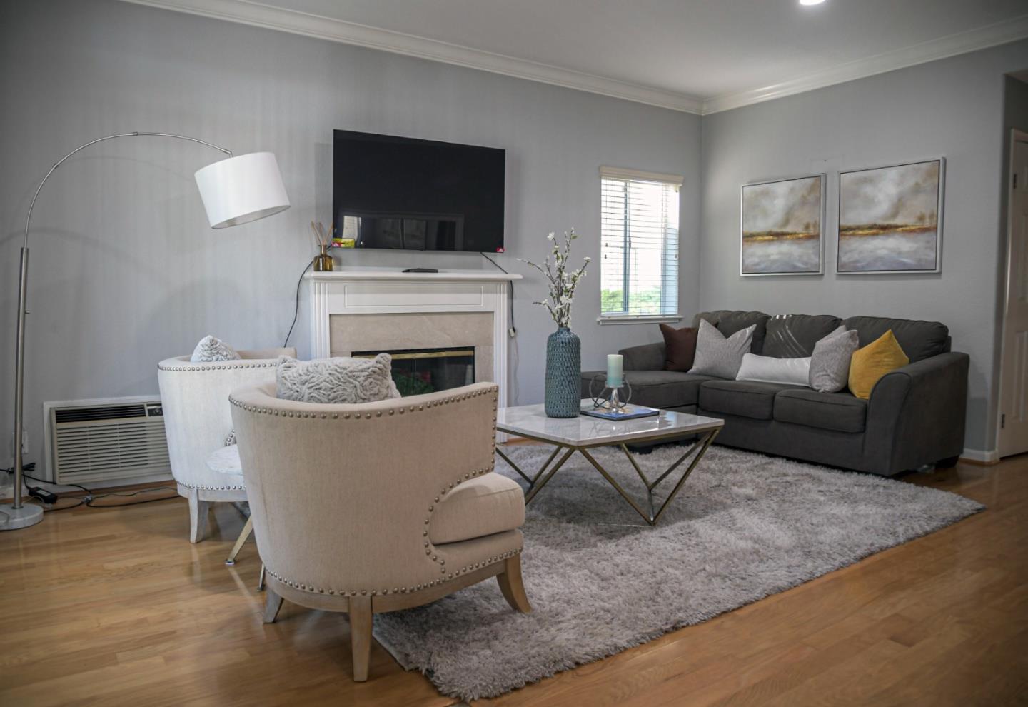 Detail Gallery Image 5 of 17 For 2968 Moorpark Ave #17,  San Jose,  CA 95128 - 2 Beds | 2 Baths