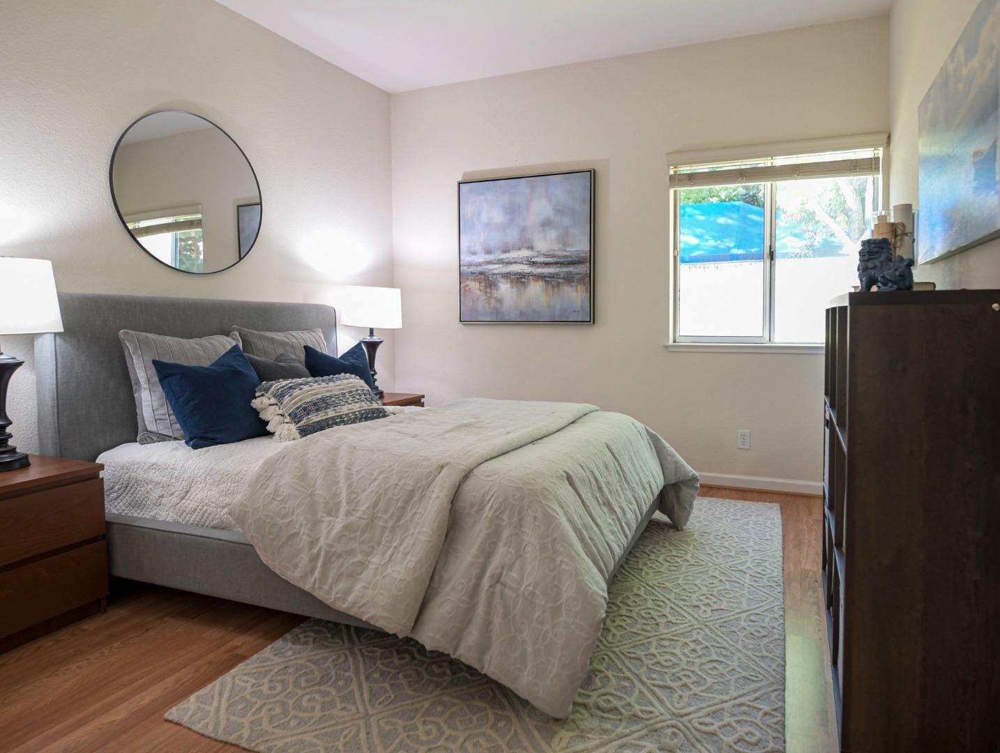 Detail Gallery Image 9 of 17 For 2968 Moorpark Ave #17,  San Jose,  CA 95128 - 2 Beds | 2 Baths