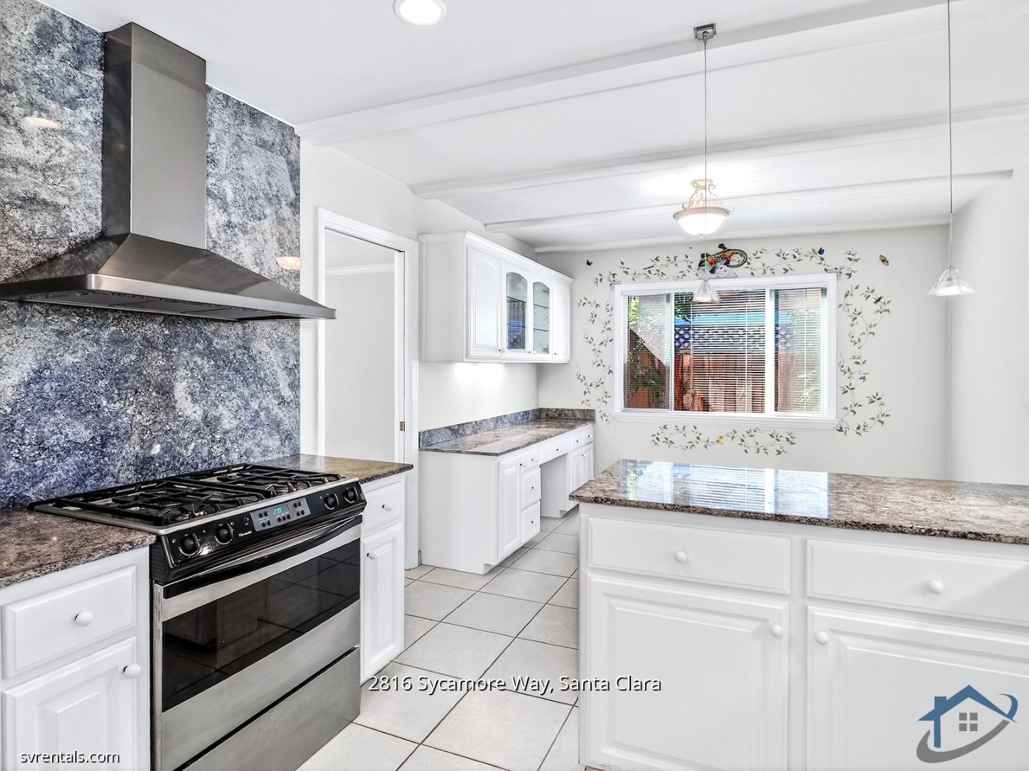 Detail Gallery Image 5 of 23 For 2816 Sycamore Way, Santa Clara,  CA 95051 - 4 Beds | 2 Baths