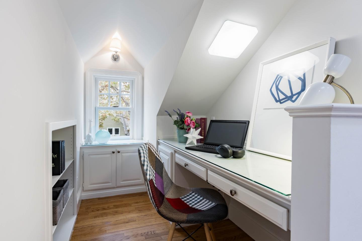 Detail Gallery Image 22 of 30 For 1837 Brewster Ave, Redwood City,  CA 94062 - 5 Beds | 3 Baths