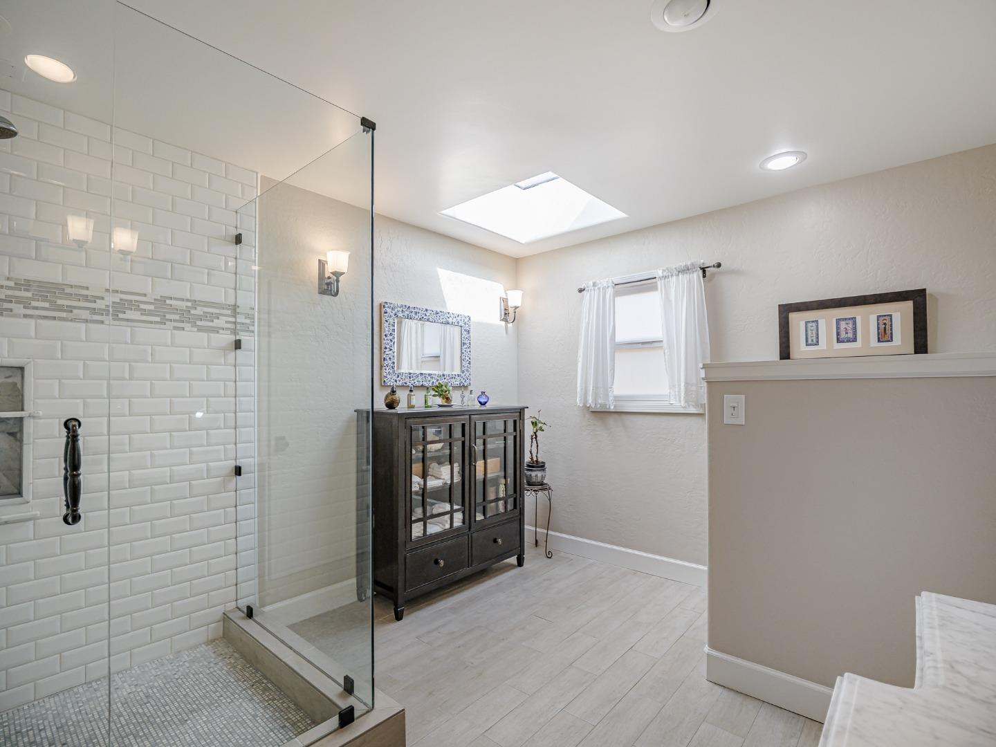 Detail Gallery Image 33 of 53 For 531 Humes Ave, Aptos,  CA 95003 - 3 Beds | 2 Baths