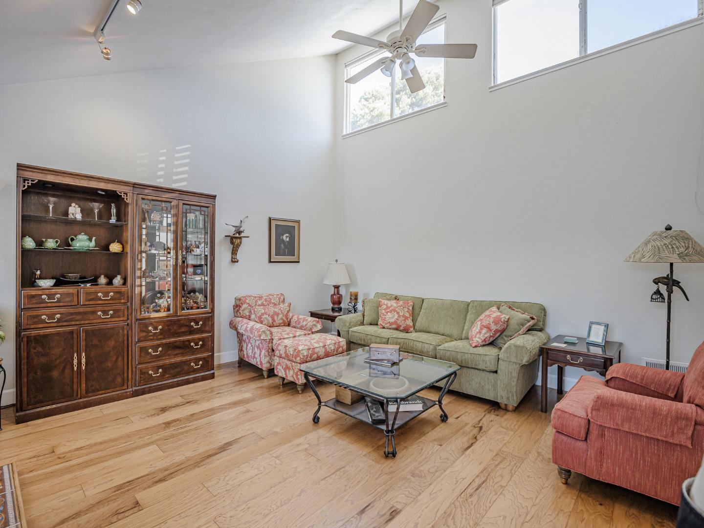Detail Gallery Image 7 of 53 For 531 Humes Ave, Aptos,  CA 95003 - 3 Beds | 2 Baths