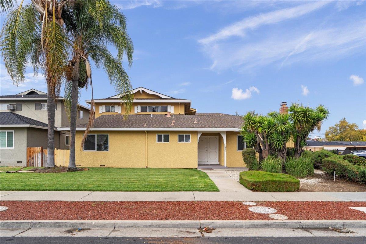 Detail Gallery Image 2 of 17 For 1281 Saratoga Ave, San Jose,  CA 95129 - – Beds | – Baths