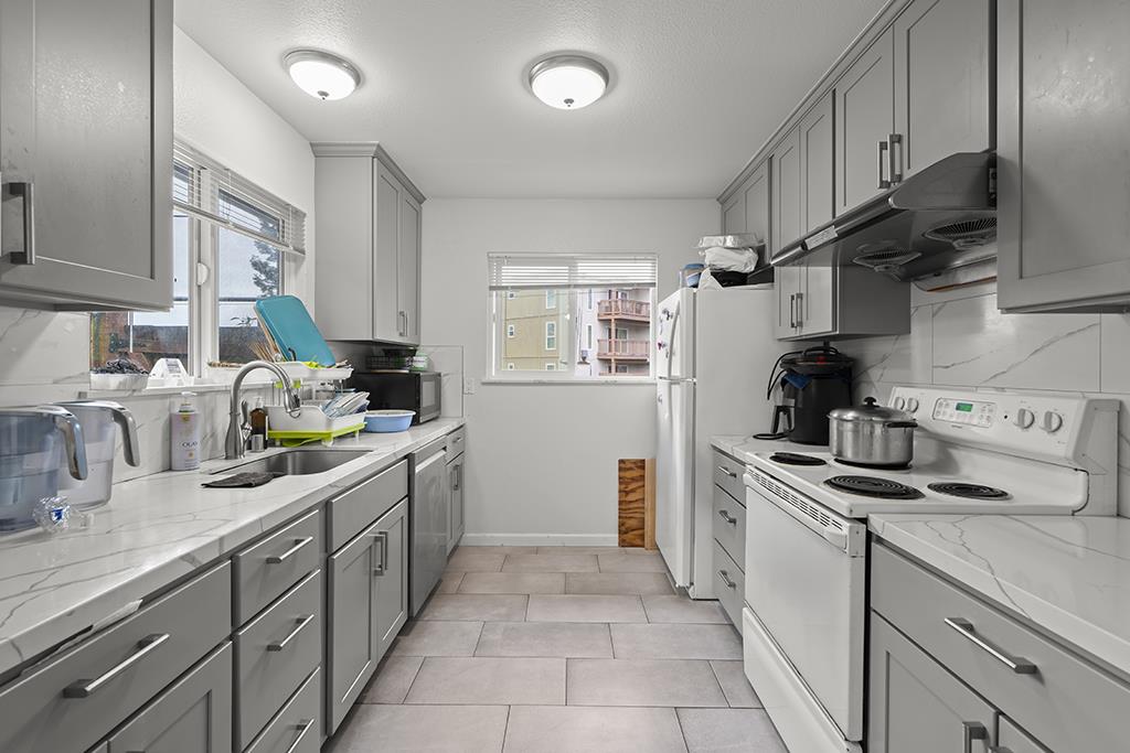 Detail Gallery Image 5 of 17 For 1281 Saratoga Ave, San Jose,  CA 95129 - – Beds | – Baths