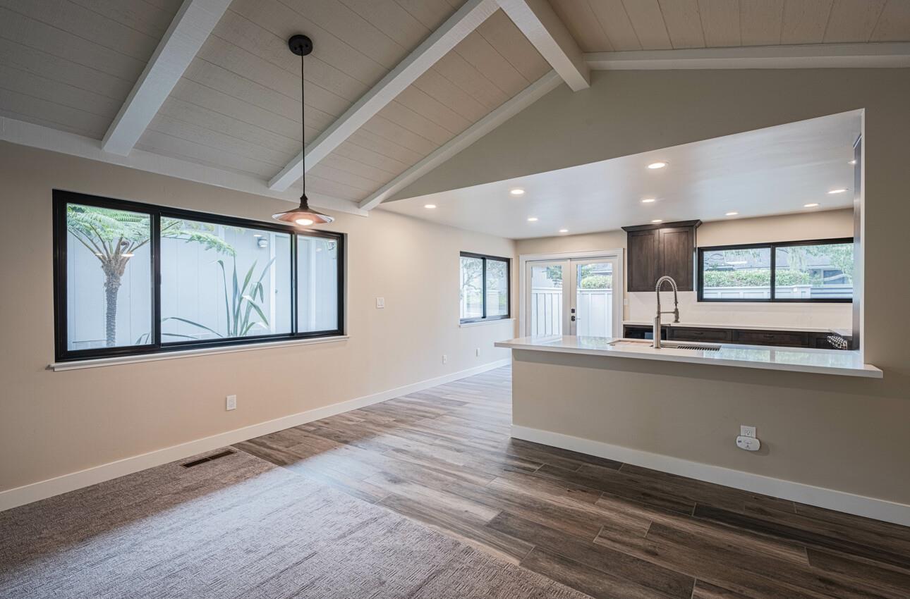 Detail Gallery Image 15 of 31 For 52 Country Club, Pacific Grove,  CA 93950 - 2 Beds | 2 Baths