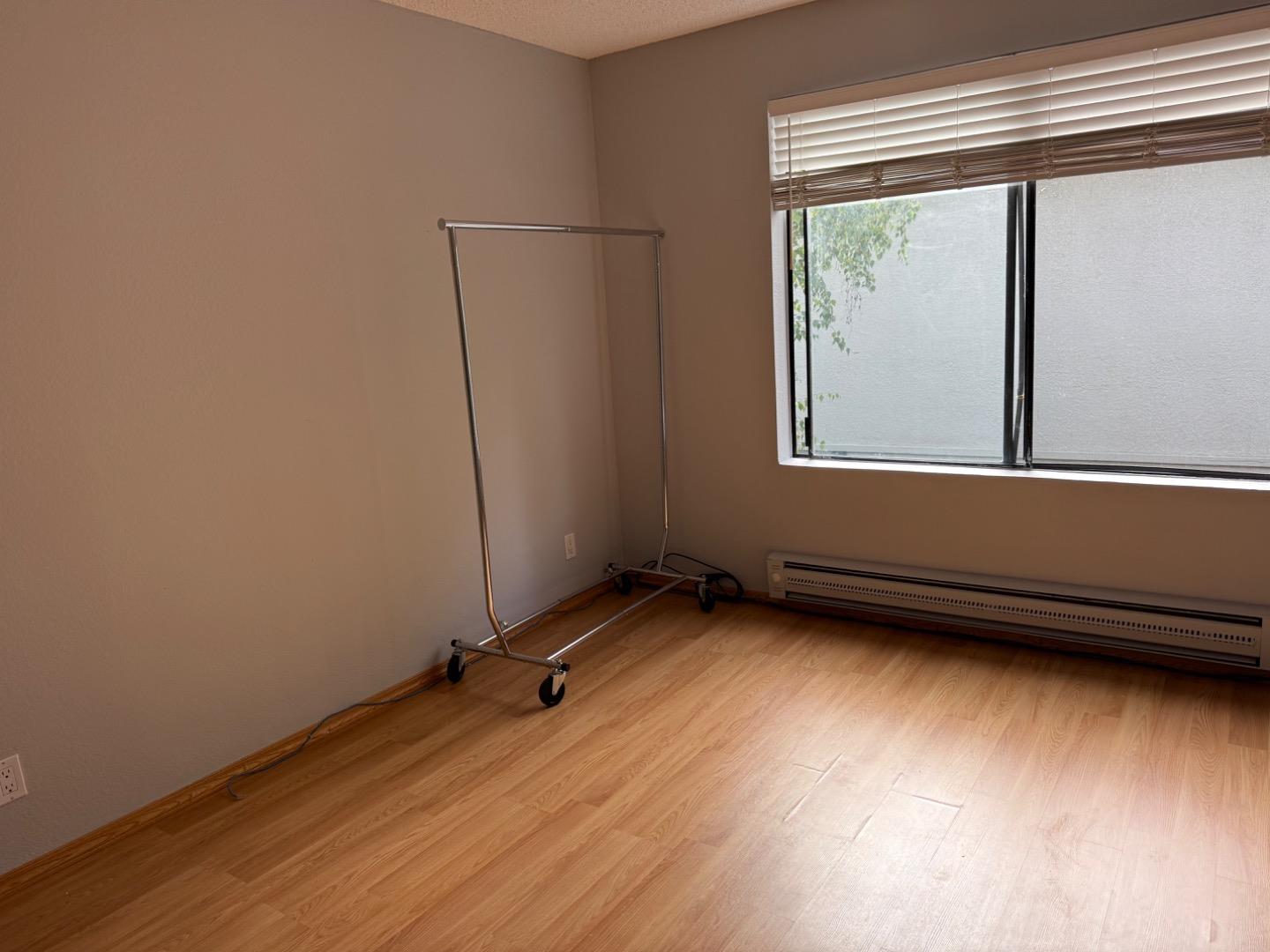 Detail Gallery Image 14 of 17 For 5344 Shelter Creek Ln, San Bruno,  CA 94066 - 2 Beds | 2 Baths