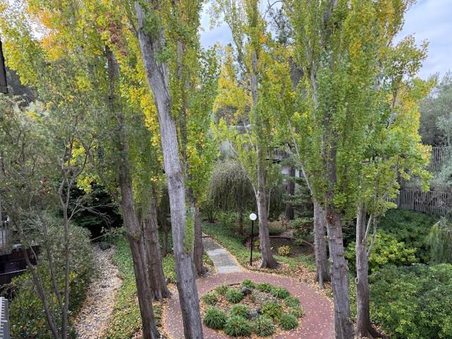 Detail Gallery Image 8 of 13 For 5344 Shelter Creek Ln, San Bruno,  CA 94066 - 2 Beds | 2 Baths