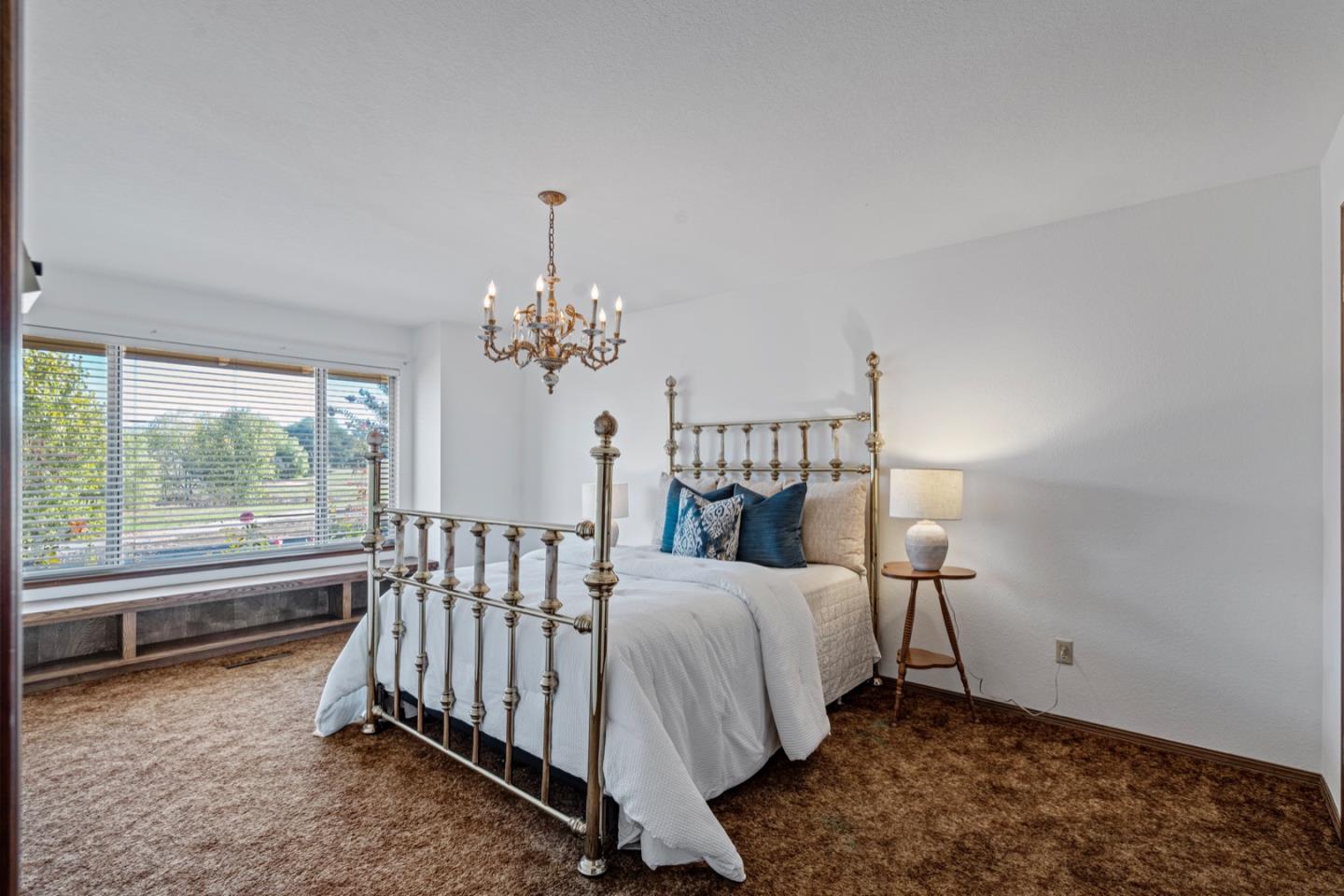 Detail Gallery Image 27 of 62 For 35 Rays Cir, Hollister,  CA 95023 - 4 Beds | 2/1 Baths