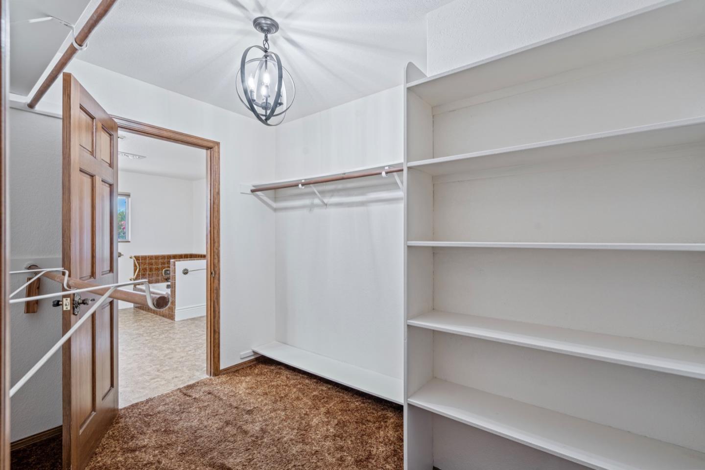 Detail Gallery Image 35 of 62 For 35 Rays Cir, Hollister,  CA 95023 - 4 Beds | 2/1 Baths