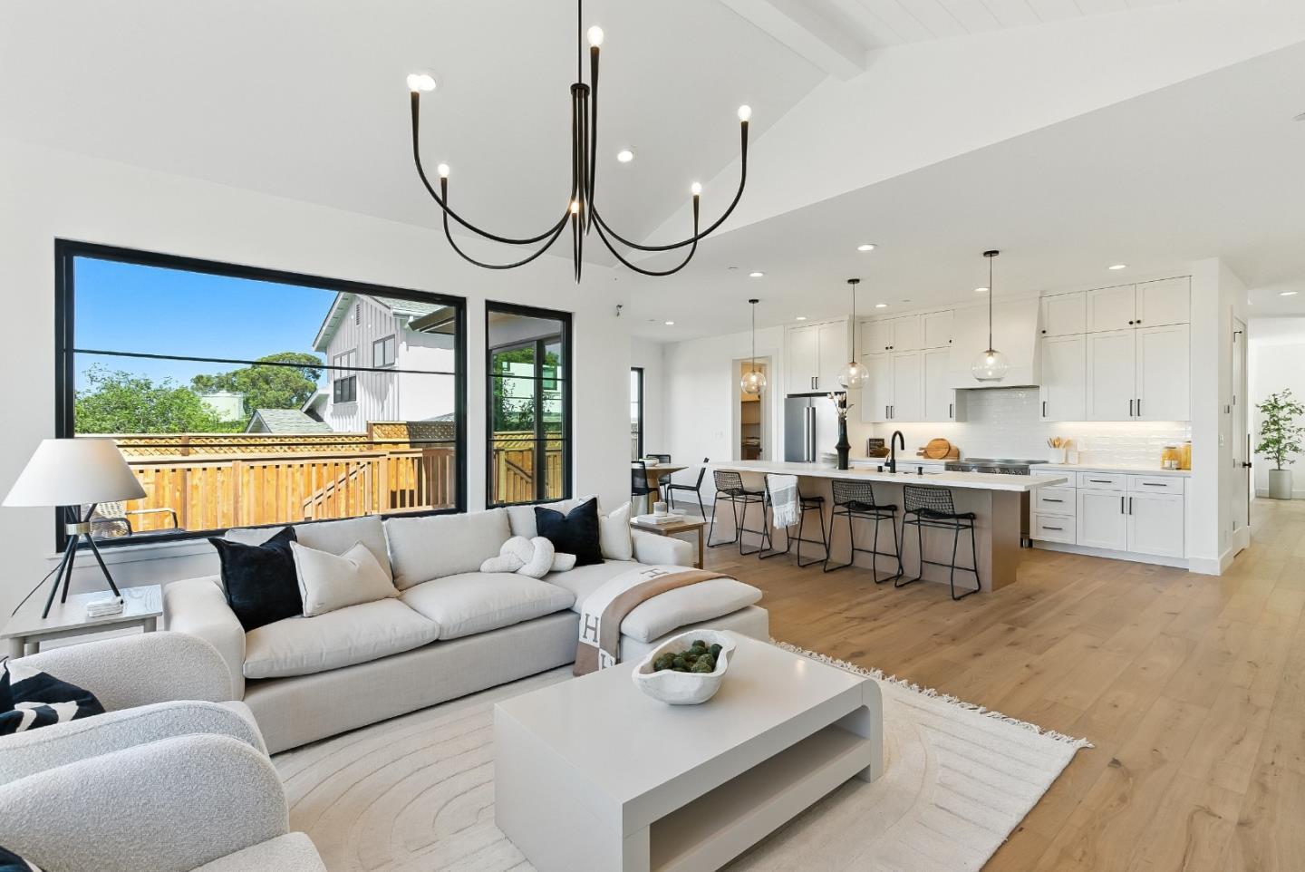 Detail Gallery Image 10 of 48 For 312 W 39th Ave, San Mateo,  CA 94403 - 4 Beds | 3/1 Baths