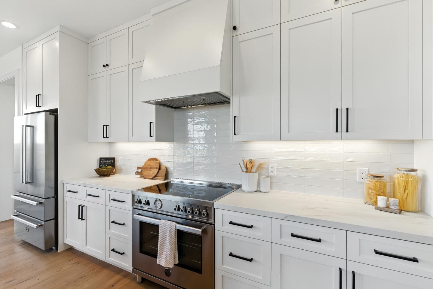 Detail Gallery Image 17 of 48 For 312 W 39th Ave, San Mateo,  CA 94403 - 4 Beds | 3/1 Baths