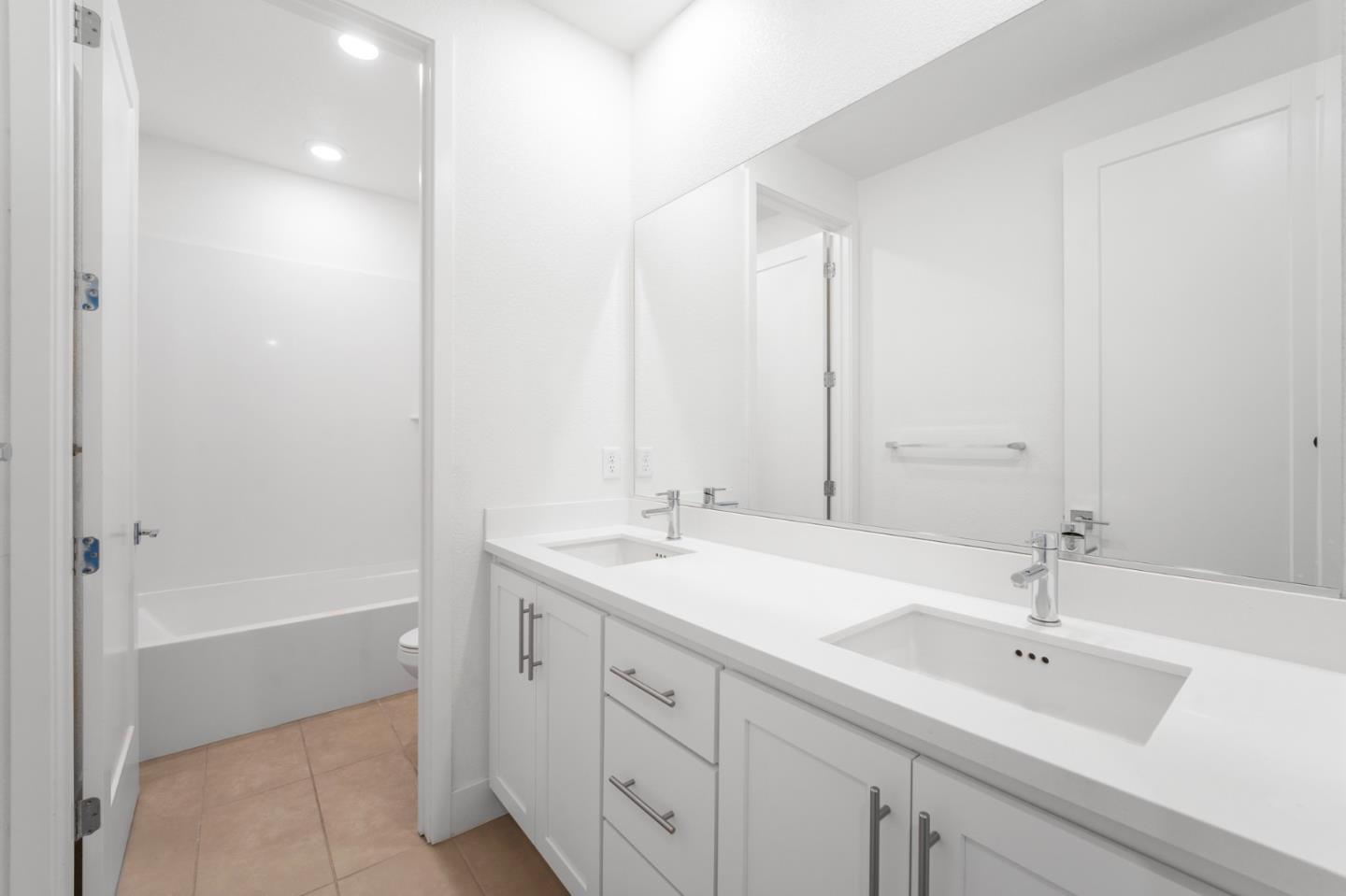 Detail Gallery Image 39 of 59 For 1591 Vinsanto Ct, Gilroy,  CA 95020 - 5 Beds | 4/1 Baths