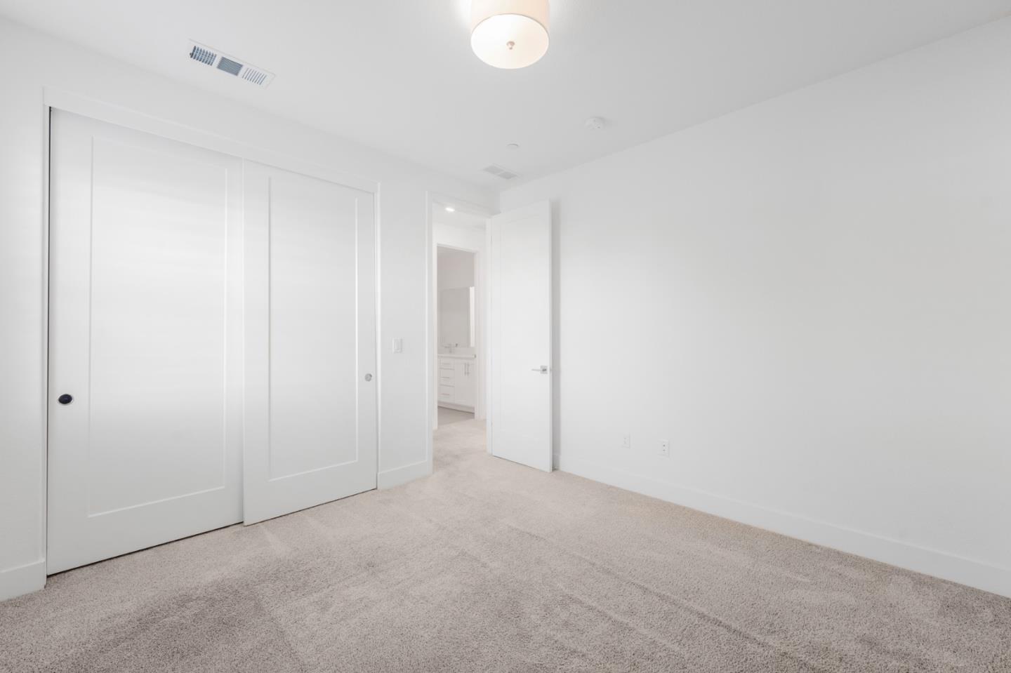 Detail Gallery Image 44 of 59 For 1591 Vinsanto Ct, Gilroy,  CA 95020 - 5 Beds | 4/1 Baths