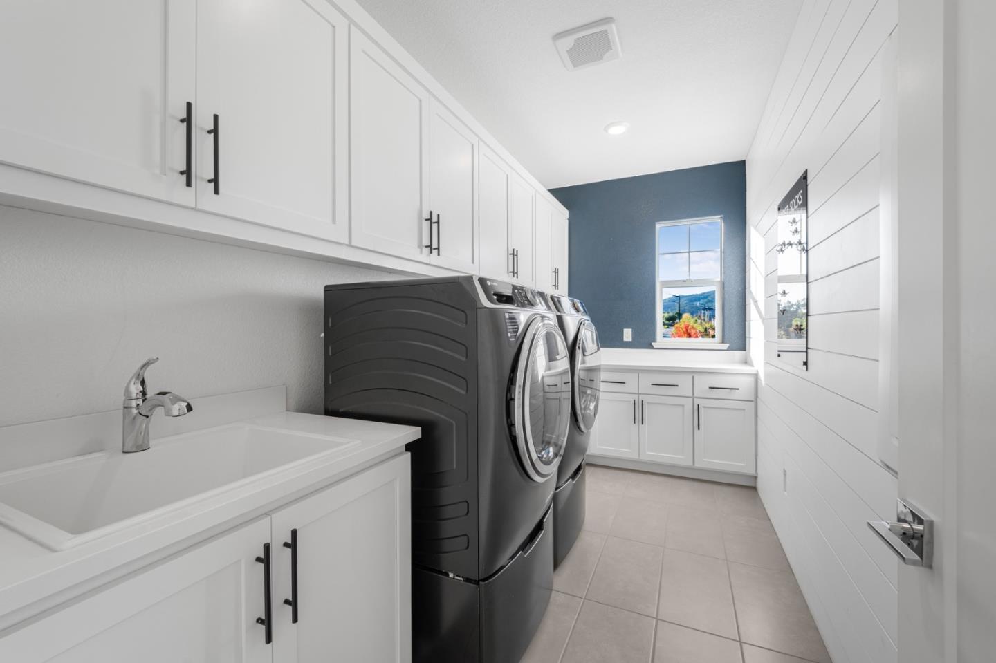 Detail Gallery Image 48 of 59 For 1591 Vinsanto Ct, Gilroy,  CA 95020 - 5 Beds | 4/1 Baths