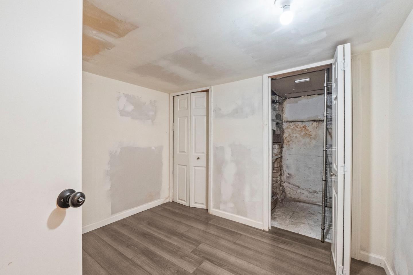 Detail Gallery Image 24 of 41 For 816 N 13th St, San Jose,  CA 95112 - 2 Beds | 2 Baths