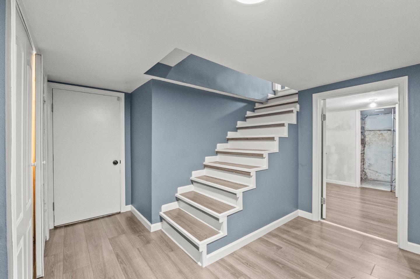 Detail Gallery Image 27 of 41 For 816 N 13th St, San Jose,  CA 95112 - 2 Beds | 2 Baths