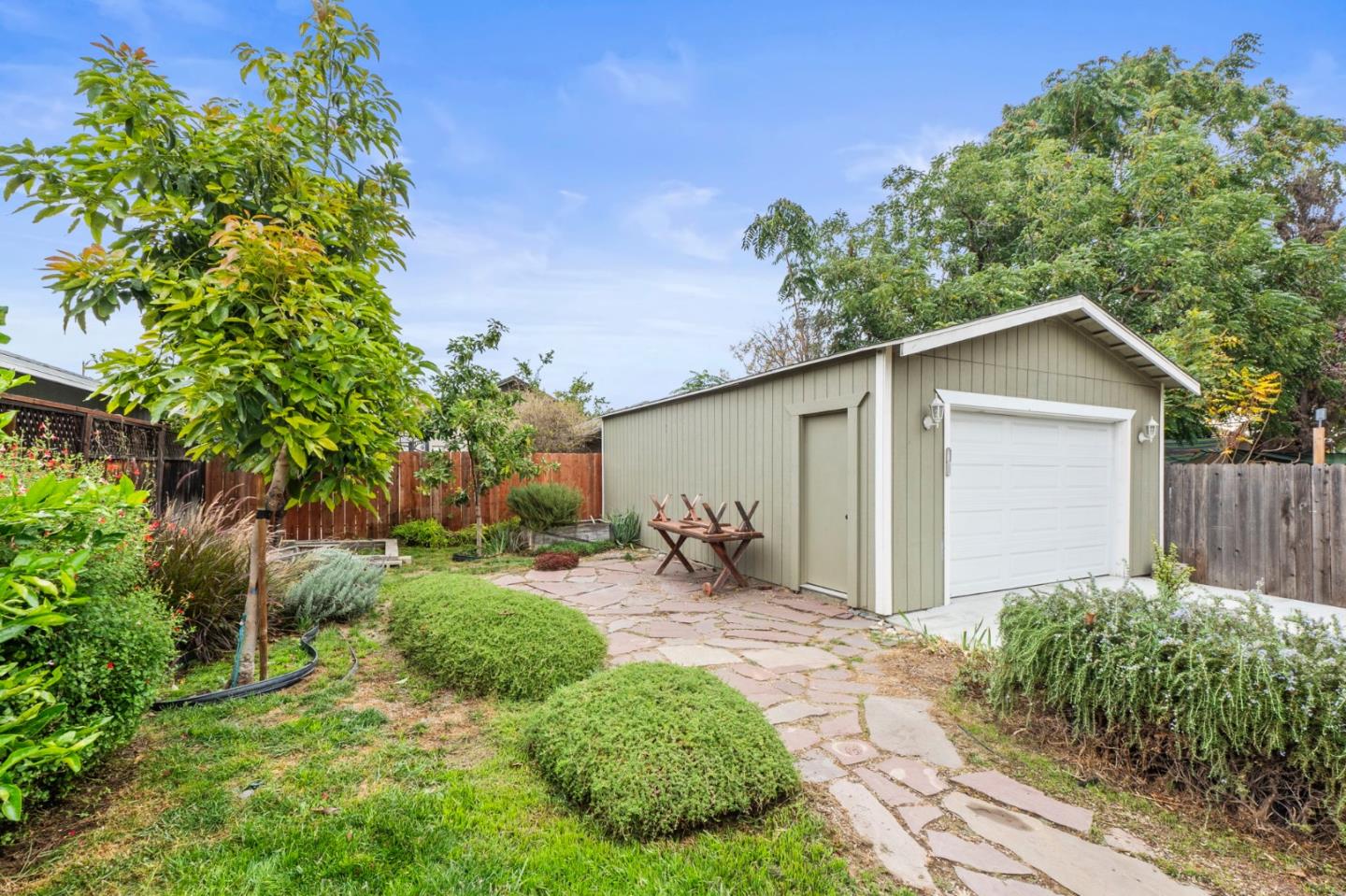 Detail Gallery Image 35 of 41 For 816 N 13th St, San Jose,  CA 95112 - 2 Beds | 2 Baths