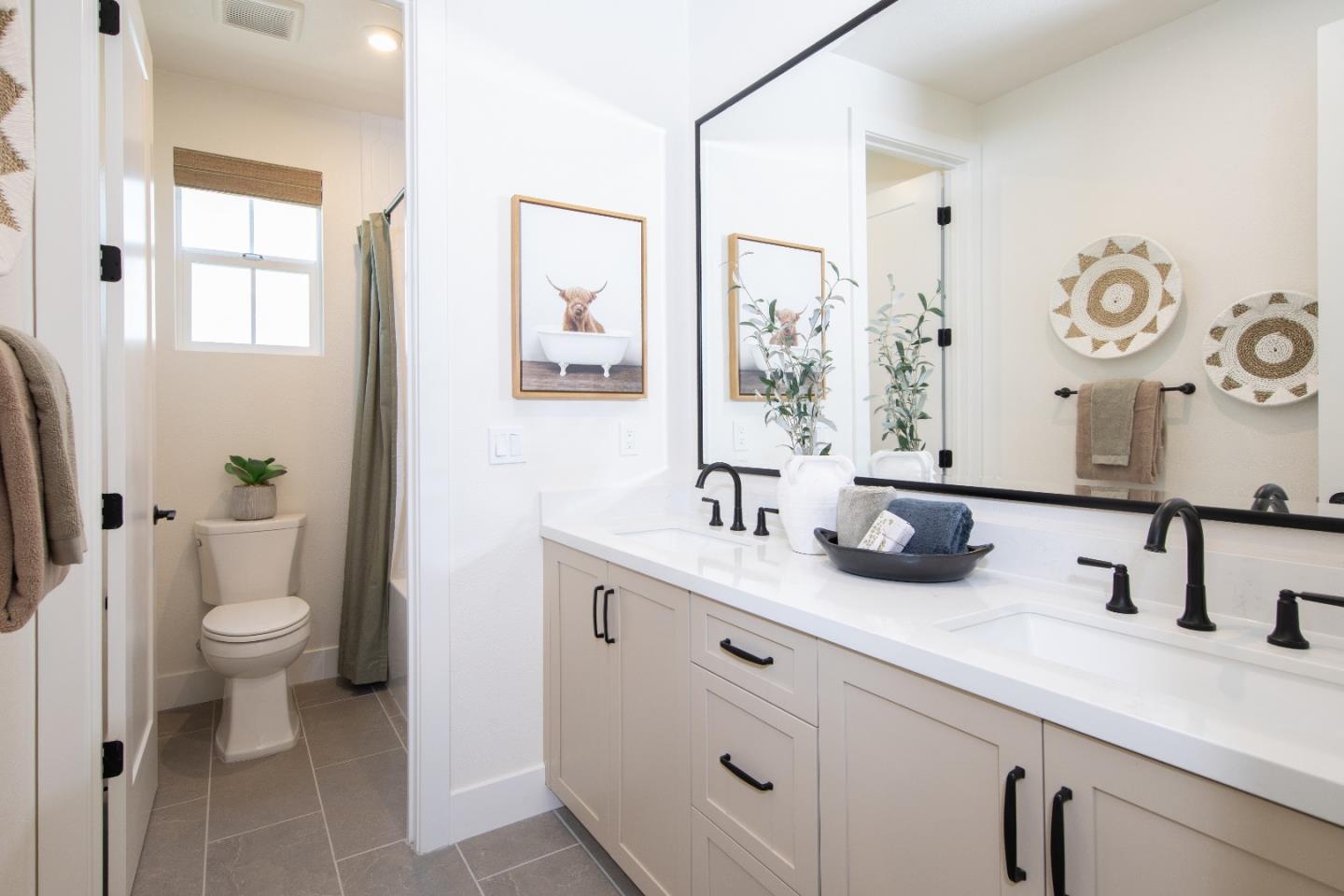 Detail Gallery Image 2 of 7 For 7363 Ailes Ct #HOMESITE 5,  Gilroy,  CA 95020 - 5 Beds | 4/1 Baths