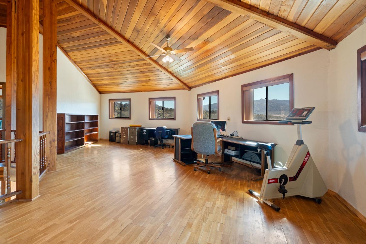 Detail Gallery Image 28 of 97 For 20101 Panoche Rd, Paicines,  CA 95043 - 2 Beds | 2 Baths