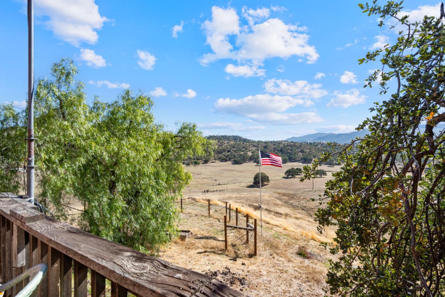 Detail Gallery Image 44 of 97 For 20101 Panoche Rd, Paicines,  CA 95043 - 2 Beds | 2 Baths