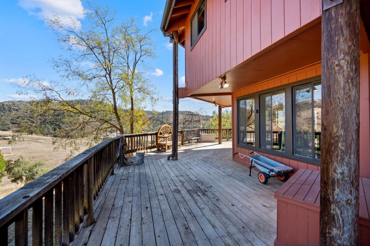 Detail Gallery Image 83 of 97 For 20101 Panoche Rd, Paicines,  CA 95043 - 2 Beds | 2 Baths