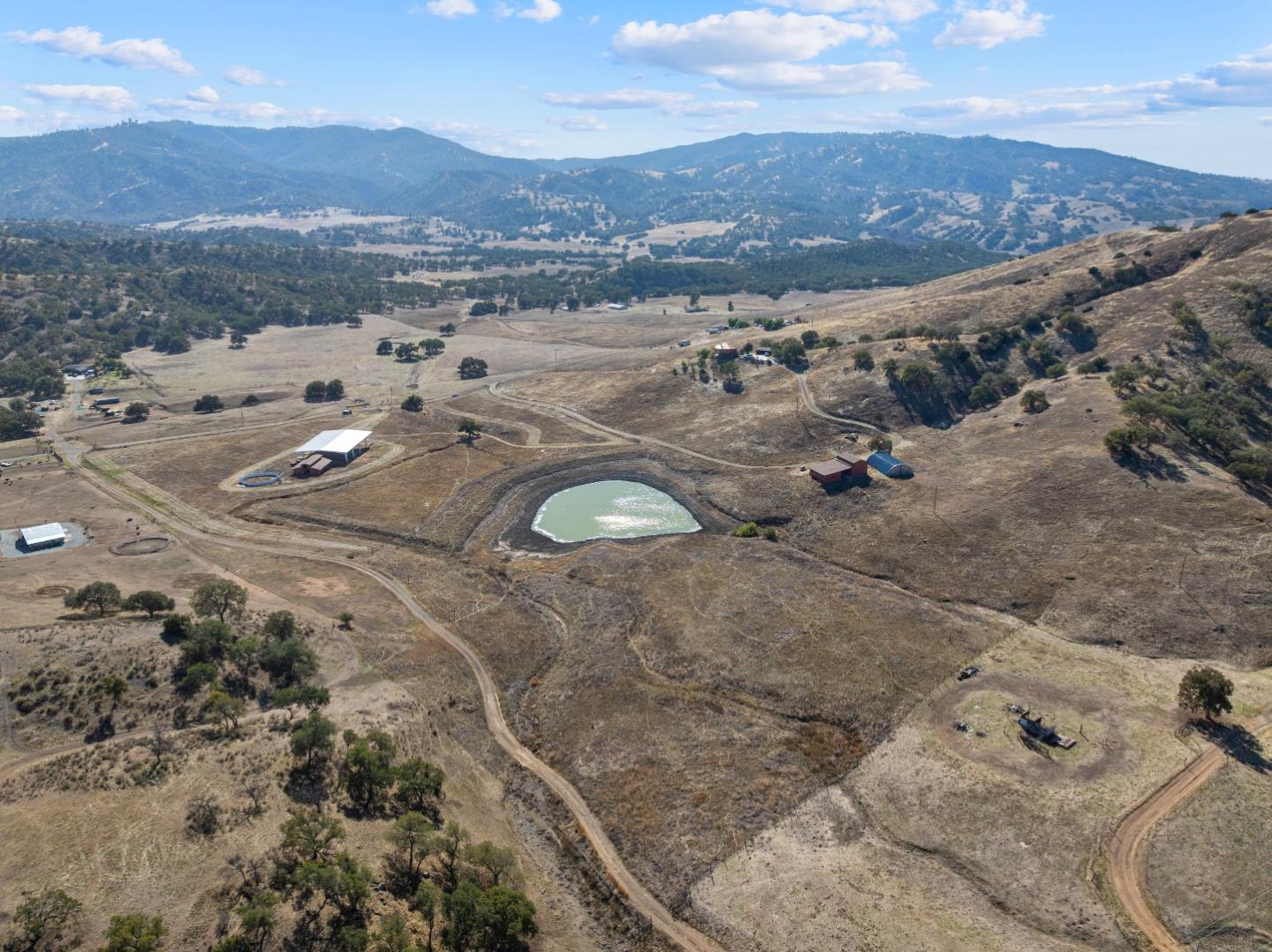 Detail Gallery Image 87 of 97 For 20101 Panoche Rd, Paicines,  CA 95043 - 2 Beds | 2 Baths